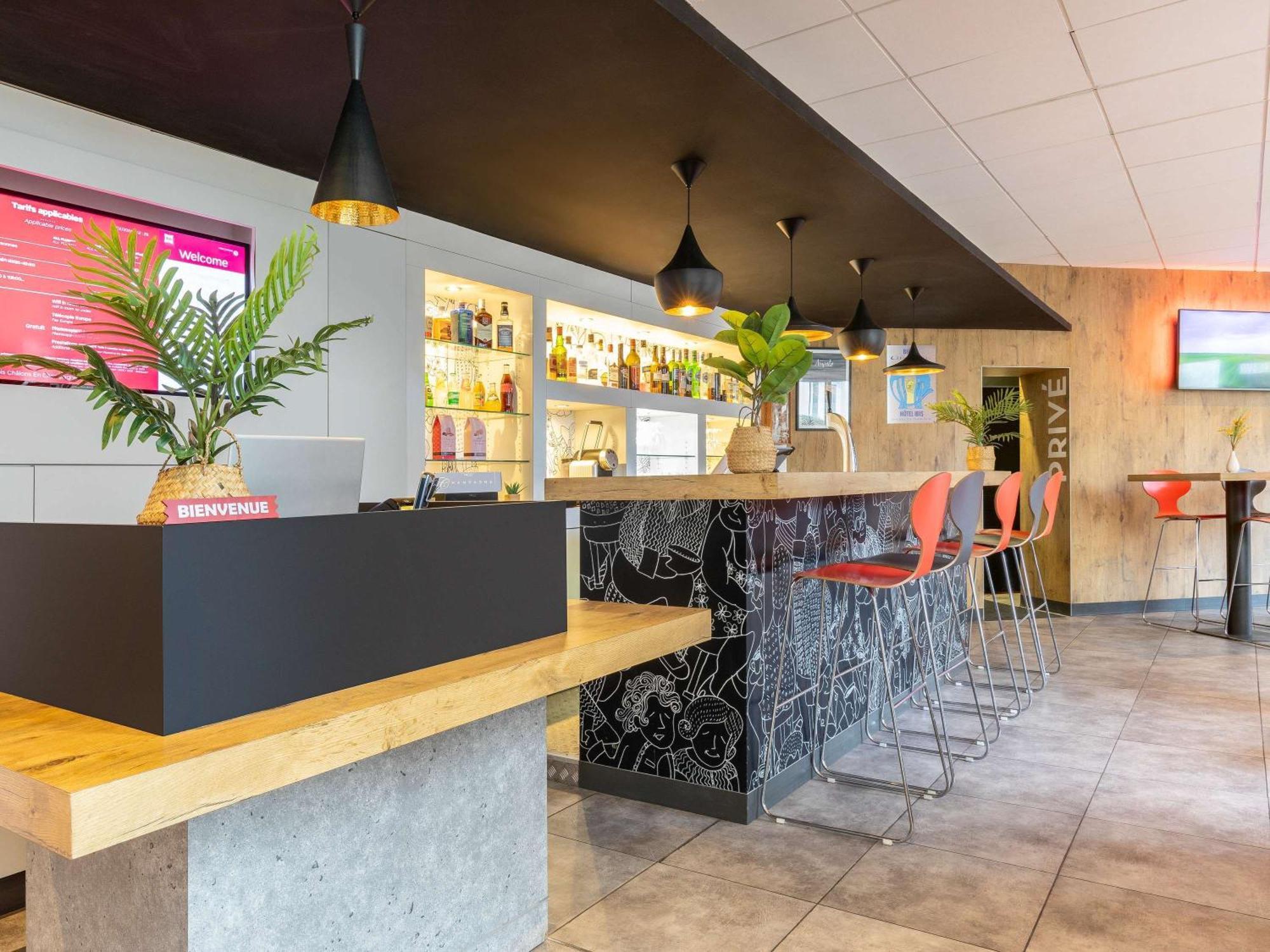 Ibis Chalons En Champagne Hotel ภายนอก รูปภาพ