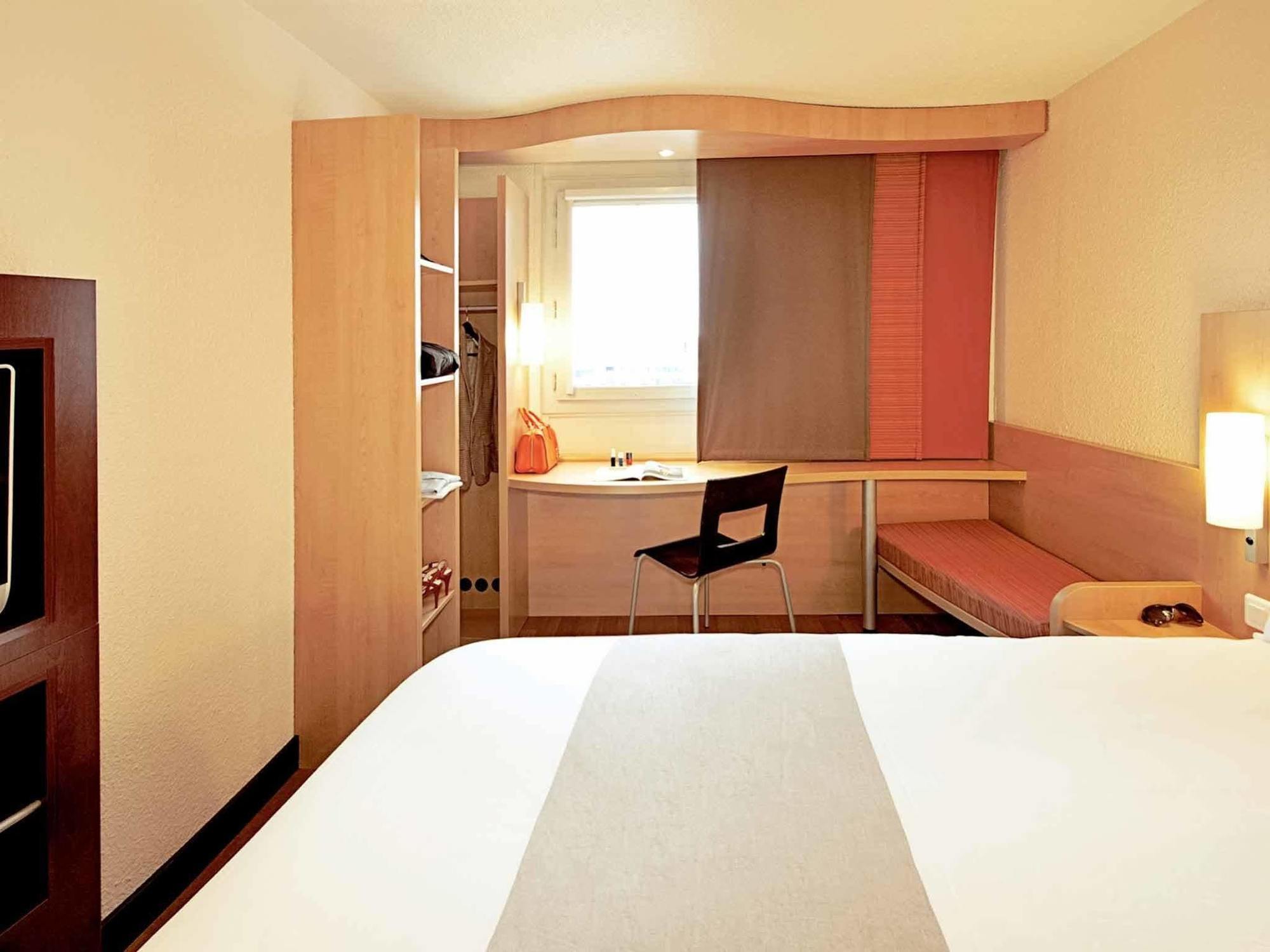 Ibis Chalons En Champagne Hotel ภายนอก รูปภาพ