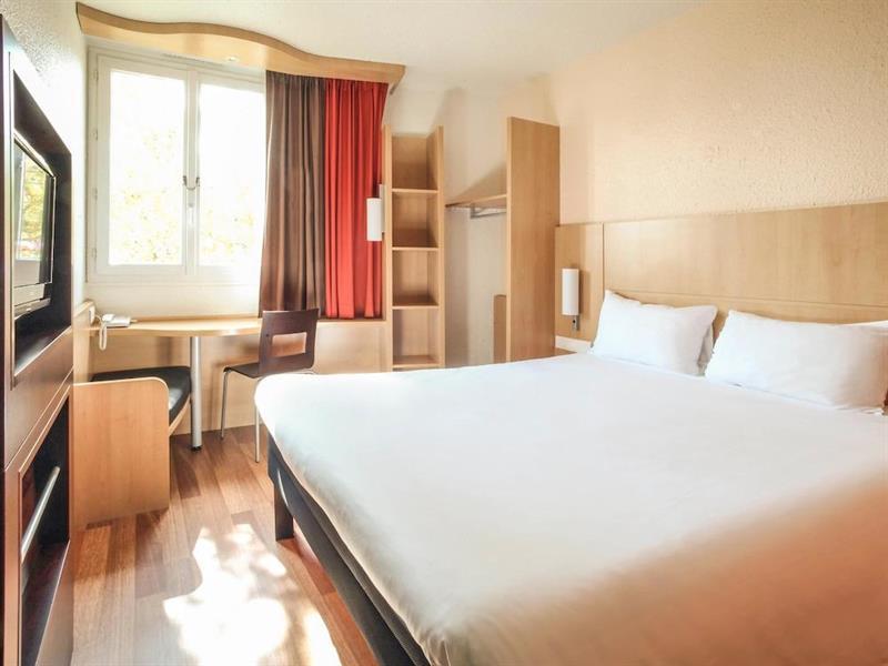 Ibis Chalons En Champagne Hotel ภายนอก รูปภาพ